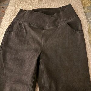 HALARA Black High-Rise Trousers